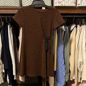 Brown Short Sleeve Dress with Black Bow